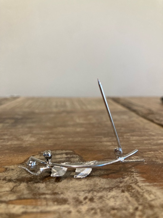 Vintage Sterling Silver Leaf Brooch • C R Co Signed • Pearl Accent - Picture 9 of 16